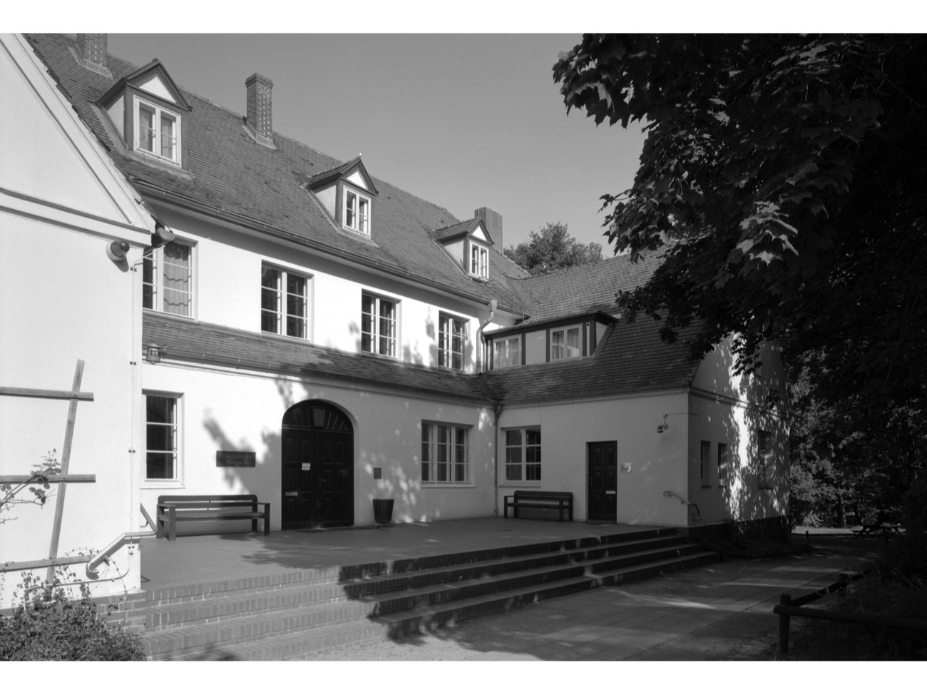 A short description about the picture goes here